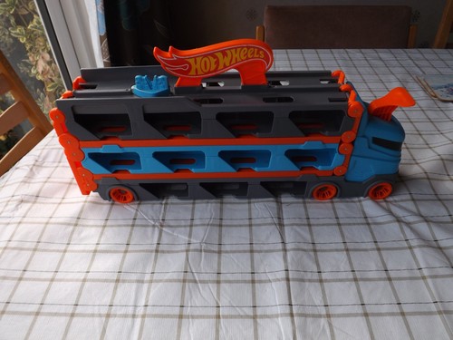Hot wheels speedway - hot,