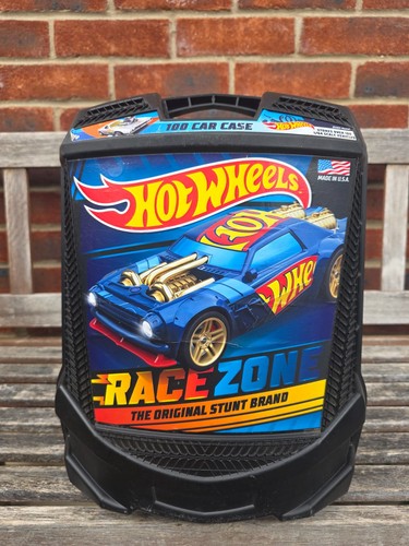 Hot wheels 100 car case - hot,