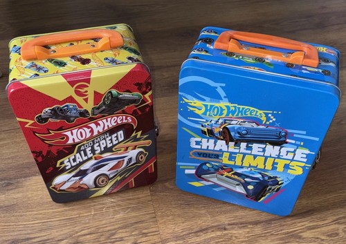 Hot wheels metal storage - x,