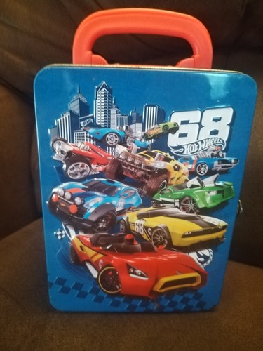 Hot wheels collecting - hot, case