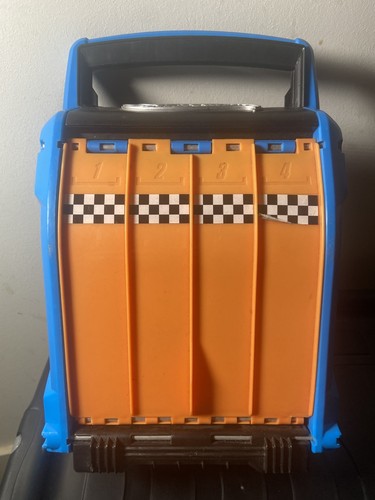 Hot wheels strong - wheels, box