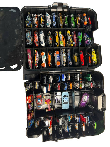 Hot wheels 110 car rolling - car,